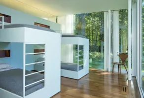 Modern Glass House designed by renowned architect Thomas Phifer - Image 3