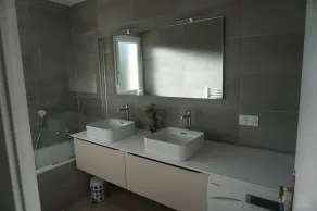 GOLF DE PONT ROYAL BEAUTIFUL KLIMATISIERTE VILLA HEIZBAD NAHE DEM SEE - Image 3