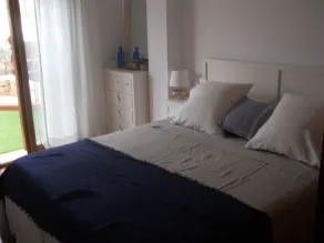 Smuk og hyggelig lejlighed i Isla Plana med swimmingpool - Image 3