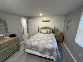 LBI Paradise Bayfront! Bayview park and Ocean beach ! 2 blocks away! - Image 5