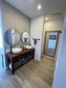 Romantic Family Lake front Cabin getaway 45 min W of Edmonton. 5 star cabin. - Image 3