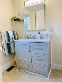 Cozy Home, Minutes from Killington! Washer/Dryer & Free Disney+/Peacock! - Image 4