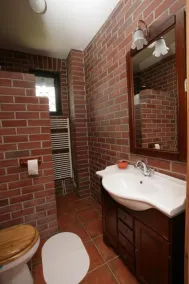 Stunning views, cozy setting, nature, pet friendly - Image 2