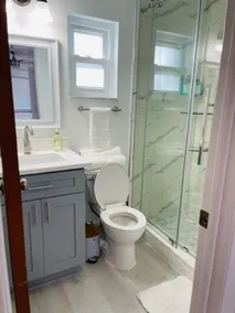 Charming 1-Bedroom Oasis in the Heart of Downtown - Image 3