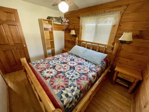 Cozy Cabin Close to Jellystone, 3 Bears, ATV Trails in Warrens! - Image 4