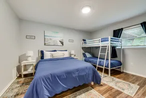 Hot Tub, Kayaks, Underwater Fishing Light! Luxurious Pitch-n-Skip Hideaway! - Image 5