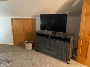 Great Upper Apartment - Image 2