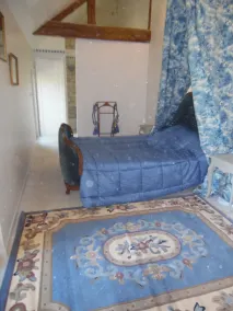 RENAISSANCE cottage - Image 3
