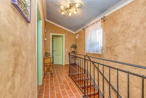 Villa Terracotta in Nedescina - Image 2