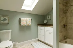 Located close to wedding venues, university, shops and eateries and Newport.   - Image 2