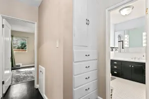 Stunning & Spacious | 938 Downtown Villa - Image 4