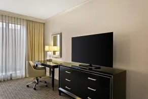 Enjoy a Hassle-Free Stay! Pet-Friendly, Near Horseshoe Casino Baltimore - Image 3