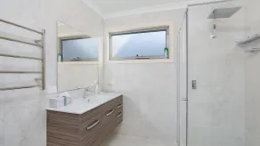48 Oceanview Drive - Image 4