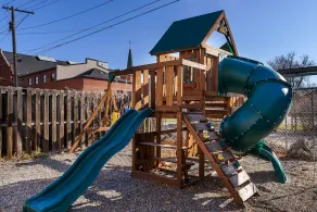 Historic District! Walk to the Heart of Downtown! - Image 2