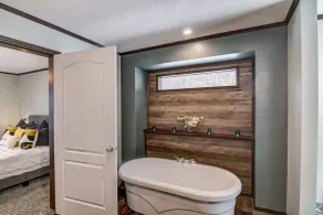 DURAND WOODED RETREAT | GAME ROOM | WALKING TRAIL - Image 2