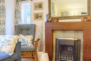 Beautiful three bedroom family friendly Costwold holiday cottage - Rose Tree Cottage,  Stroud - Image 3
