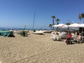 Sulla spiaggia La Cala de Mijas, con vista mozzafiato sul med - Image 5