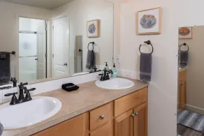 Centrally Located OneLevel Pet ok Home w/Fireplace - Image 3