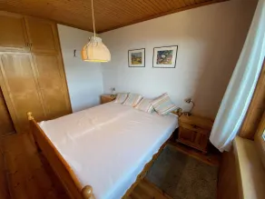 A small cabin with a superb view and plenty of space for families - Image 5