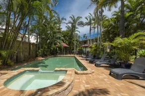TIGERLILY'S @BELONGIL BEACH BYRON BAY - Image 5