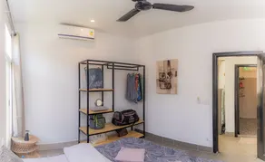 Treetop Bungalows with kitchen in local village with free bikes 2km to Pub St - Image 2