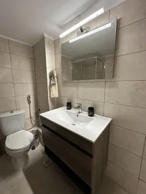 Piraeus Seaside Apartment Escape - Image 3