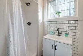 10 minutes to Asheville, Biltmore Estate, hike and bike trails - Image 2