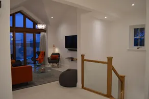 NEUES ANGEBOT Atemberaubendes neues Haus in Cornwall mit Meerblick, nur wenige Gehminuten vom Strand entfernt - Image 2