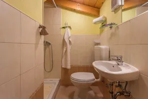 Holiday house Galant * fenced garden, terrace, BBQ, free WiFi - Image 5