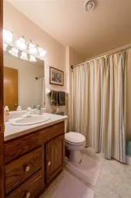 Beautiful Lakefront Home ~ Outstanding Sunsets ~ Includes Hot Tub! - Image 3