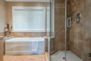 Ski/Snowboard, Snowmobile, Fishing, Hunting, Hot Tub, Chalet - Image 3