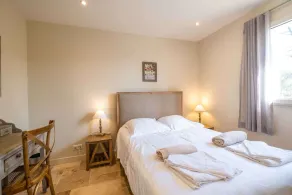 New Luxury 2-Bett-Villa mit Jacuzzi auf Chateau Weingut Estate Villa Corduries - Image 5