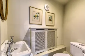 Apple Cottage is a two bedroom charming cottage, based in picturesque Snowhill - Image 4