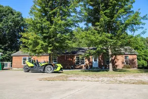 Secluded Black Bear Lodge w/ Private Pool & Hot Tub near Hocking Hills Ohio - Image 5