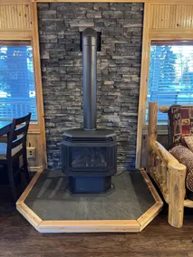 Bellamys Ski Haus - Image 2