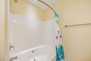 Canalfront Hatteras Condo w/ Private Balcony, Resort Pool, Boat Slips, Elevator - Image 3