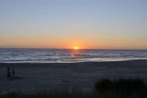 Strand foran, hav foran. 7 senge, 5 1/2 bade. Gorgeous. - Image 3