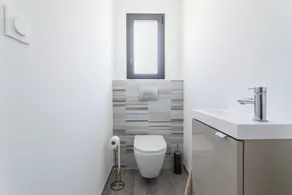 Villa Rascola Piscine 4 Stelle con piscina privata, Wi-Fi e aria condizionata - Image 4