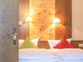 Double room Enzian - Hotel Styrolerhof KG - Image 3