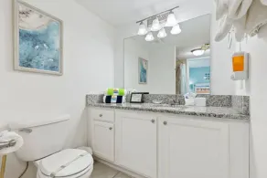 Oceanfront Apt at Sunglow Resort Seaside Suite - Image 3