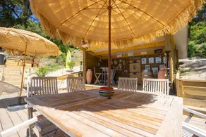 Pool-Haus mit dominantem SEE - Image 5