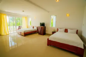 Delux family room with sea view - Be Home 4 Sunset House - Image 4