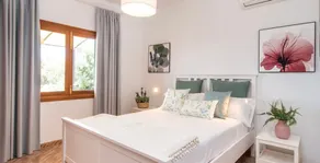 Villa Hort de Can Rafalet mit Bergblick, Pool und WLAN - Image 3