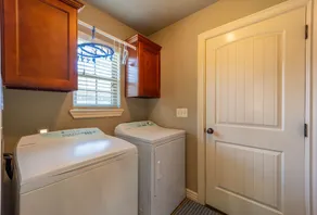 Peaceful 3BR Base • Close to NWA Events & Trails. Secure Garage and Jetted Tub. - Image 2