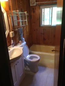 Seeseite Adirondack Getaway - Image 2