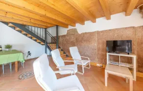 Cozy home in Sant'Anna d'Alfaedo with WiFi - Image 2