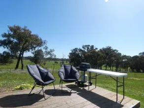 Yidaki - Self Catering Dome accommodation with private deck, BBQ and lawn - Image 2