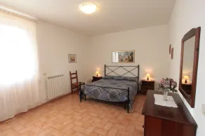 Montegonfoli 3: Wunderschöne Wohnung in San Gimignano mit Pool, Patio & Panorama - Image 4