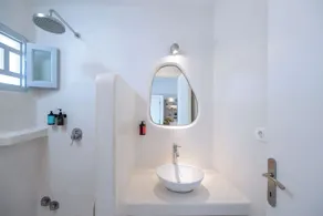 Flisvos Beach Apartments - Image 3