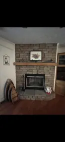 Secluded 3 bedroom home with creek in the back yard - Image 2